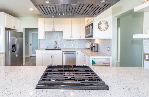 Fort Bragg House | Dog friendly! Oceanfront home with side to side views! Hear the sea lions!