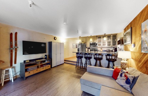 Alyeska Condo | Dog-friendly ski-in/out condo at the base of Mt. Alyeska with open layout & W/D
