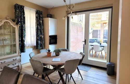 Valkenburg aan de Geul House | Dog-Friendly Stay in Valkenburg, cleaning included
