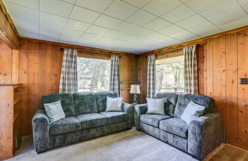 Cascade House | Dog Friendly Cabin with Yard and Mtn Views in Cascade