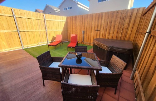 Truth or Consequences House | Dog Lover's Suite Unit 3