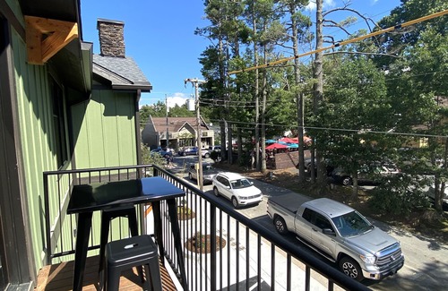 Blowing Rock Condo | Dogwood at Main & Pine