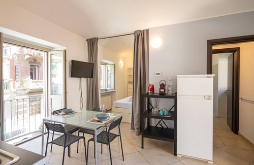 Vittoria Apartment | Dolce Rifugio, Ideal for Exploring the City
