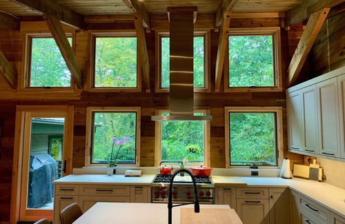 Highlands Hills House | "Dolly Lodge" - Private 2.5 Acres/Mid-Century Architecture