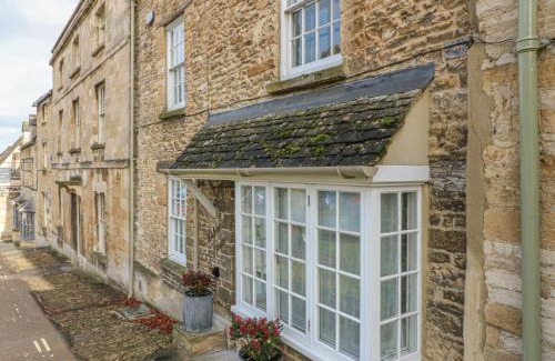 Burford House | Dolphin House