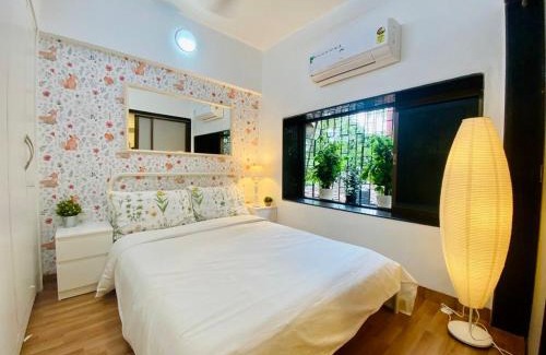 Pali Hill Apartment | Dom Lucia 201 Quiet and Cozy 1 BHK Bandra Ocean Side WIFI