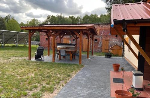 Miedzichowo Apartment | Dom Nad Jeziorem Trzy Tonie