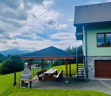 Jelesnia House | Dom z pięknym widokiem na góry