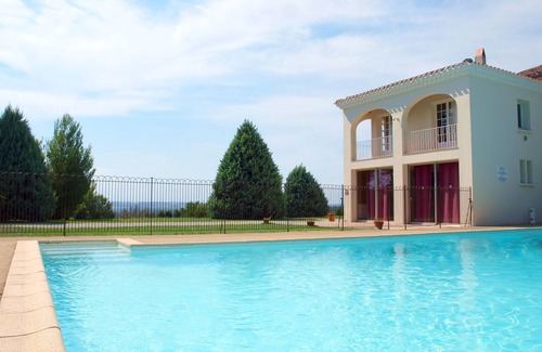 Airoux House | Domain for quiet or sports vacations, exceptional setting