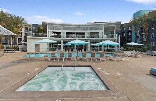 Kearny Mesa Apartment | Domain San Diego: Chic 1BR Apartment in Sunny Kearny Mesa