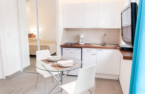 Saint-Hilaire-Saint-Florent Apartment | Domaine équestre de la Chênaie