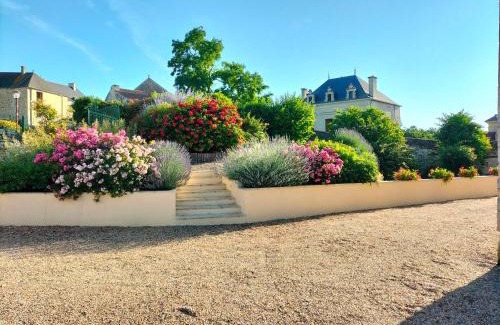 Pouancay House | Domaine de BELLEVUE