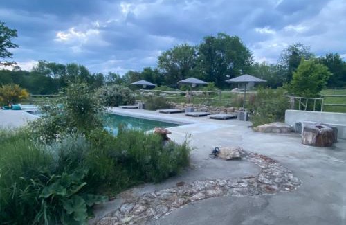 Saint-Medard-la-Rochette Villa | Domaine de Combraille en Marche