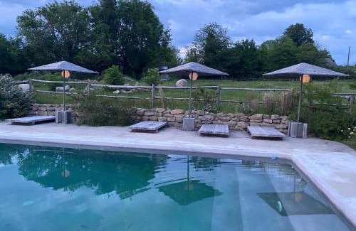 Saint-Medard-la-Rochette Villa | Domaine de Combraille en Marche