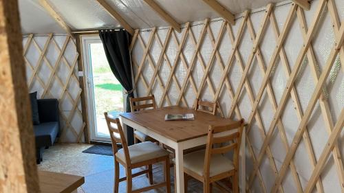 Target House | Domaine Des Grandes Cotes