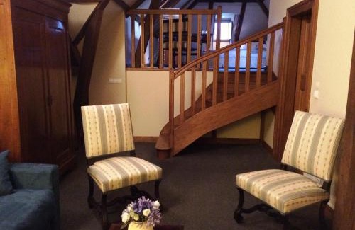 Chassy Hotel | Domaine Du Roncemay - Hôtel, Restaurants, Spa & Golf