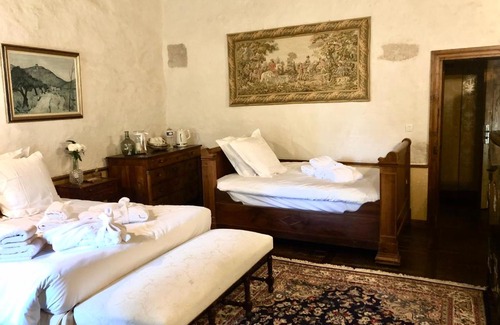 Montanges House | Domaine du Très-Haut - Château de Montanges