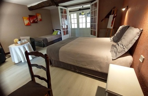 Aignan Hotel | Domaine Sainte Barthe - Painter's Room