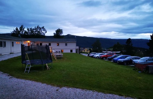 Dombas House | Dombås Gjestehus