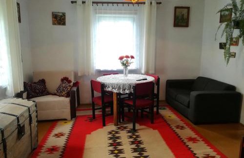 Tomaszow Lubelski House | Domek na wsi