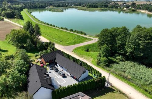 Kroczyce Villa | Domek nad Jeziorem Siamoszyce