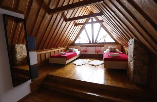 Rytro Apartment | Domek w Górach Chatka Rogasiowa
