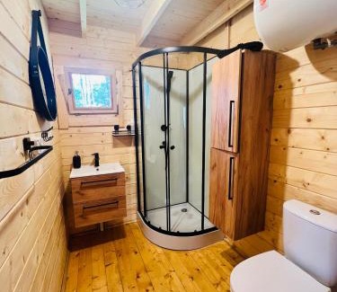 Dzwierzuty House | Domek z balią w lesie na Mazurach