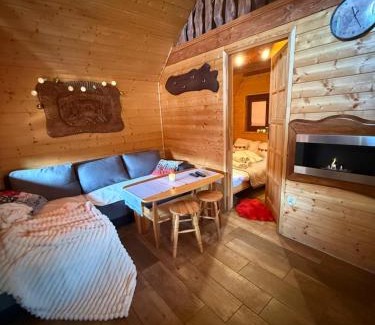 Ustrzyki Dolne Ski Chalet | Domek z jacuzzi