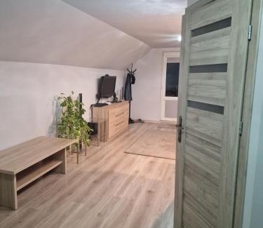 Tarnobrzeg House | Domki na skarpie
