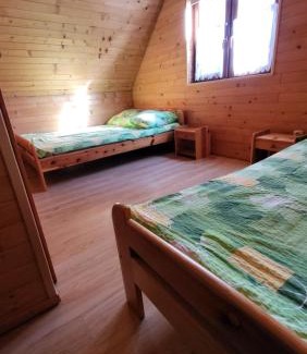 Bobrka Cabin | DOMKI POD CHMURKĄ