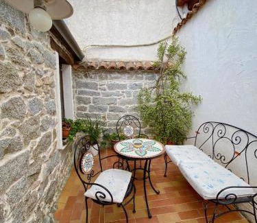 Bottidda Bed & Breakfast | Domos Antigas