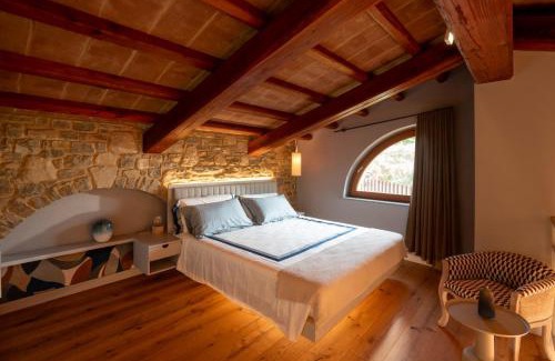 Verduno Apartment | Domus in Cauda - Pool Langhe View - Free Parking & Wi-Fi
