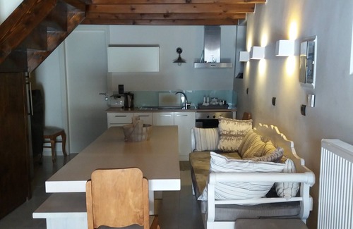 Spilion Apartment | Domus Polymnia-Beautiful Stone Built, 2 bedroom apt With Stunning Mountain Views