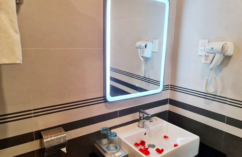 Rach Gia Hotel | Dong Hai Hotel Rach Gia