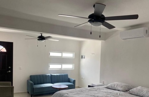 Colonia Adolfo Lopez Mateos Apartment | DONNA'S APARTMENT LOCATED 7 BLOCKS FROM THE FERRY