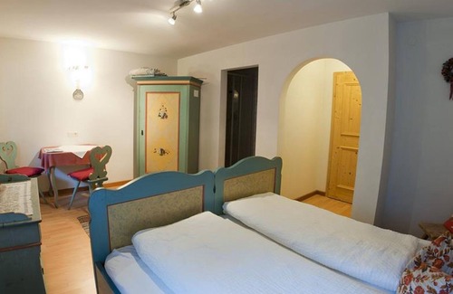 Gries im Sellrain Apartment | Doppelzimmer mit Dusche od. Bad, WC - Gästehaus Kirchebner