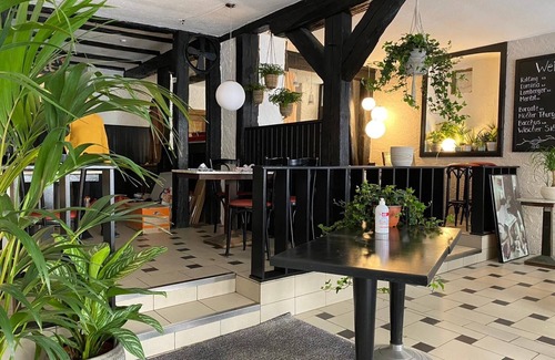 Bad Neustadt an der Saale Apartment | Doppelzimmer mit Boxspringbett