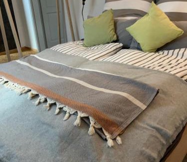 Nagel House | Doppelzimmer mit Bad im Seminarhaus Sissy Baumann