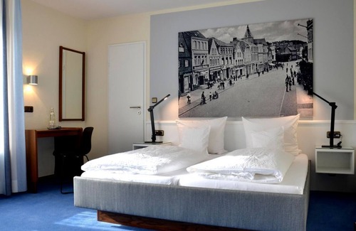 Moelln Bed & Breakfast | Doppelzimmer mit Dusche, WC - Haus Luisenhof, Pension