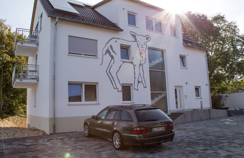 Asch Apartment | Doppelzimmer mit Küchenzeile