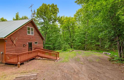 Mercer House | Double Arrow Cabin
