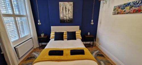 Streatham Hill House | Double Bed at Cozy Hailsham