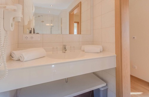 Haus im Ennstal Cottage | Double room deluxe half board - Cafe Pension Kitzer