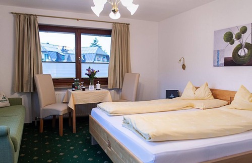Fuschl am See House | Double room Ellmaustein - Hotel Restaurant Stefanihof