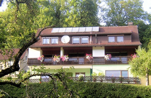 Egloffstein Apartment | Double room with balcony (shared shower/WC) - Gästehaus Grau