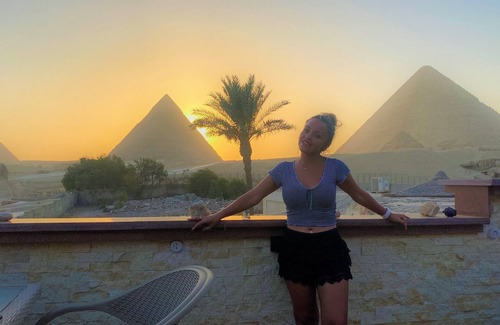 Giza House | Double Room with Balcony Pyramids View