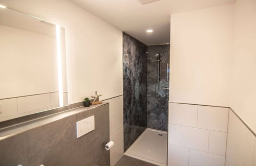 Hoevelhof Apartment | Double room with kitchen and bathroom