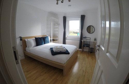 Portmagee Bed & Breakfast | Double room with mountain view