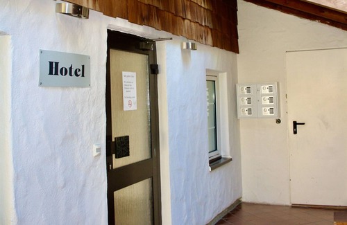 Albstadt Apartment | Double room with private bathroom
