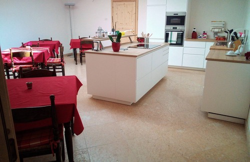 Sant'Anna d'Alfaedo House | Double room with private bathroom, in a B&B between Lessinia and Valpolicella